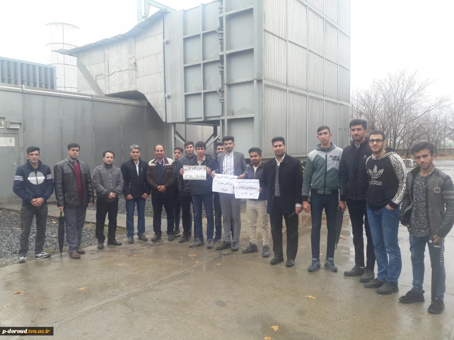بازدید علمی دانشجویان رشته مهندسی تکنولوژی برق - قدرت از نیروگاه گازی دورود 10